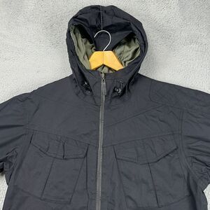 Sims Fishing Windbreaker Jacket Mens Medium Black Nylon Insulated Hooded Cargo